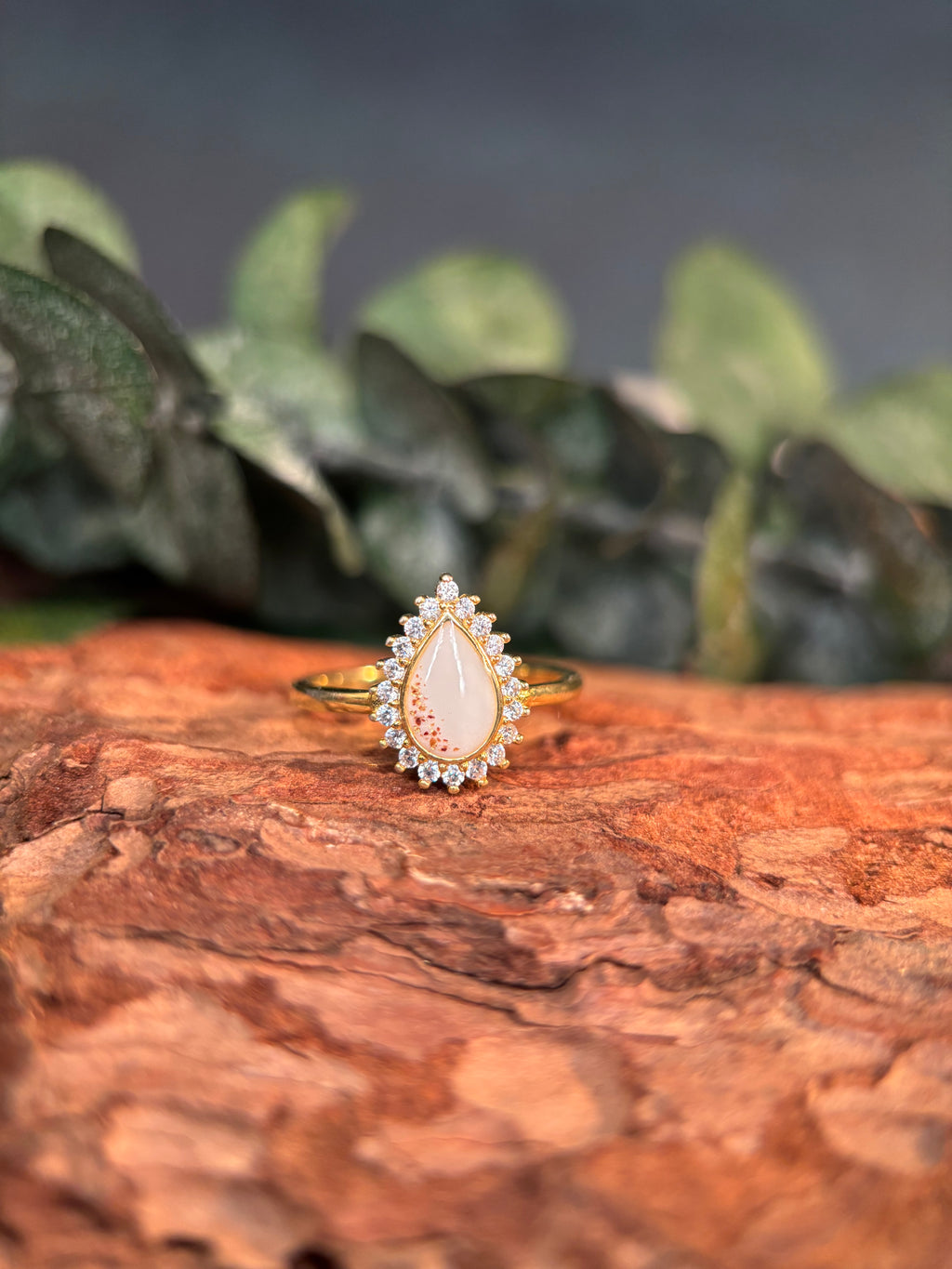 The Lindsey Ring