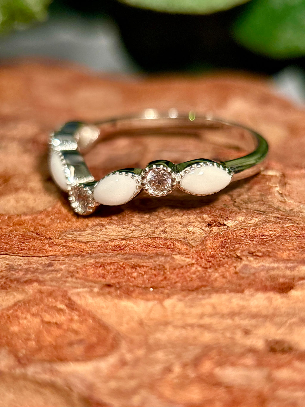 The Clara Ring