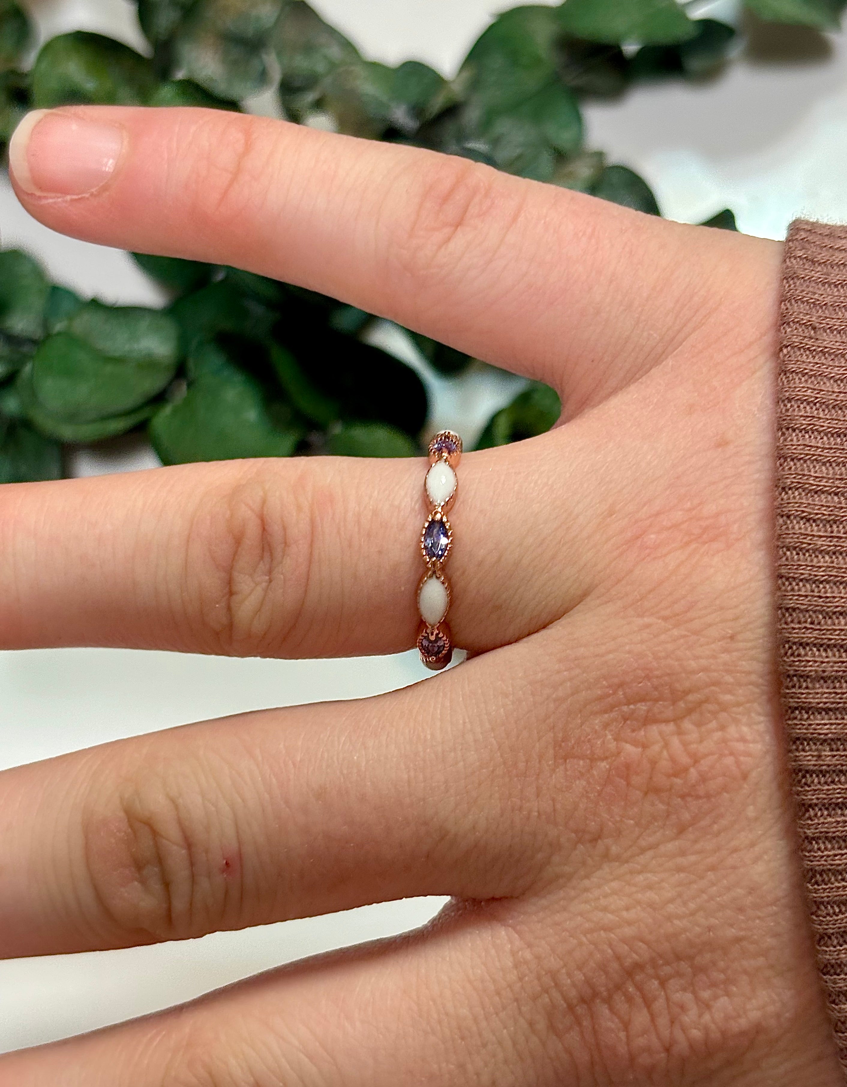 The Amelia Ring