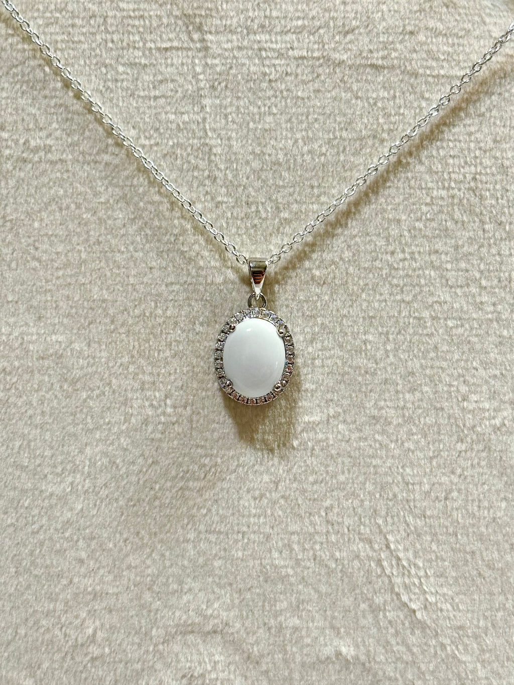 The Jana Necklace