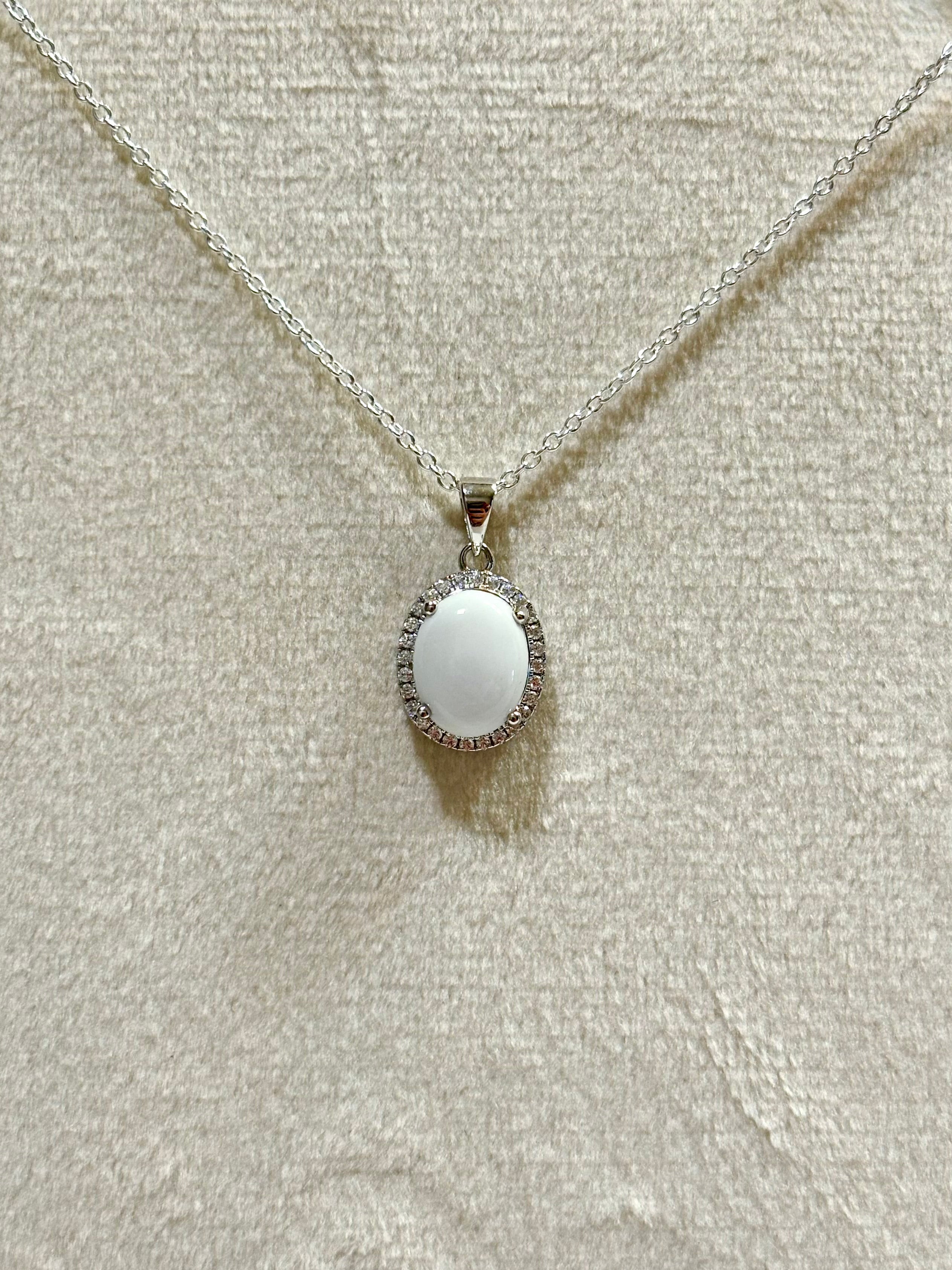 The Jana Necklace