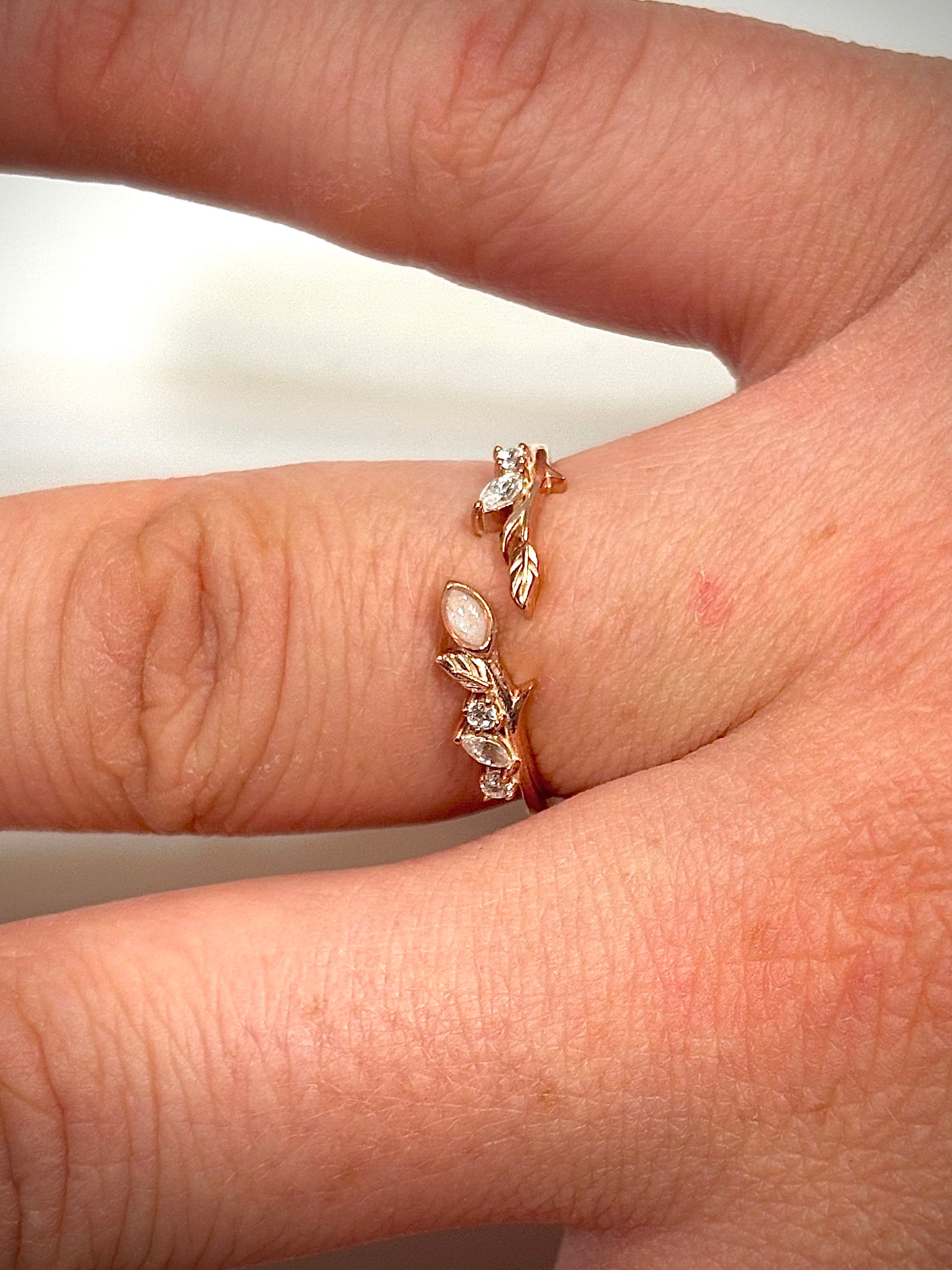 The Anna Ring