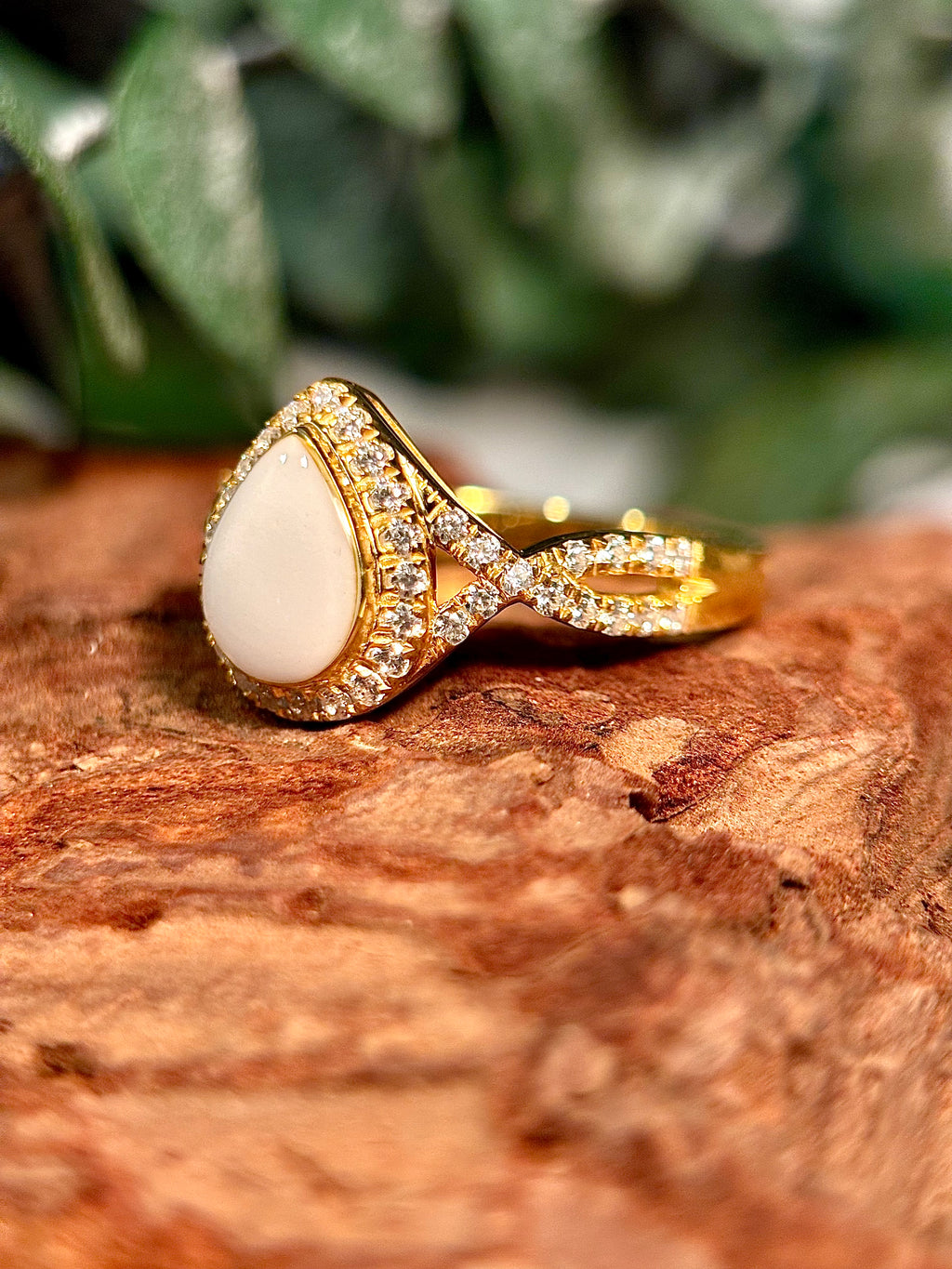 The Elizabeth Ring