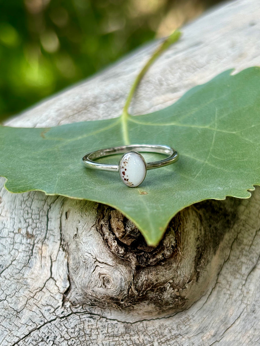 The “mini” Alice ring